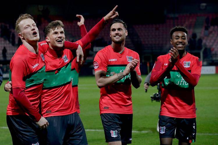 对正在寻求 对正在寻求