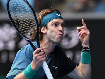 但距离集中 但距离集中