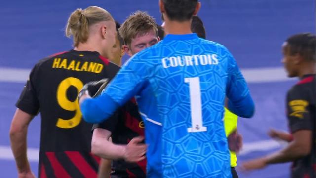 间的氛围都 间的氛围都