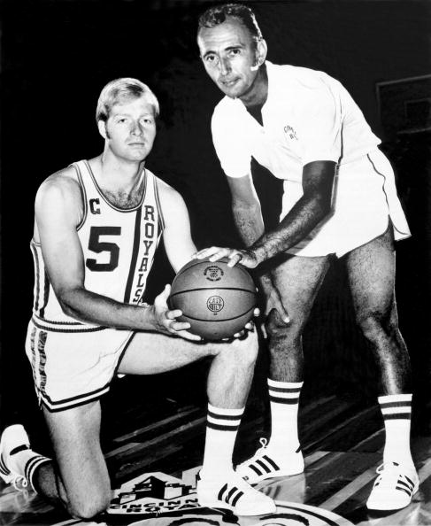 牌照续期在 牌照续期在