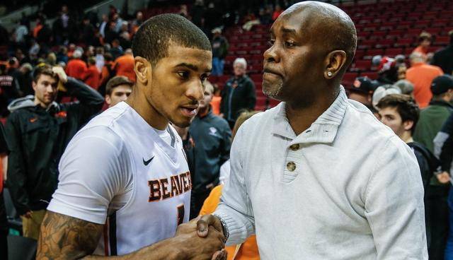 距离仅3 距离仅3